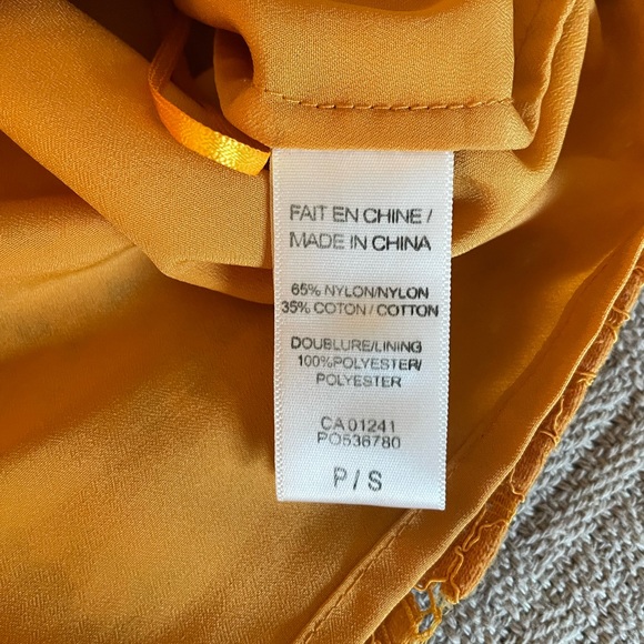 ✨3 for $25✨ Twik Cropped Lace Cami - Picture 5 of 8